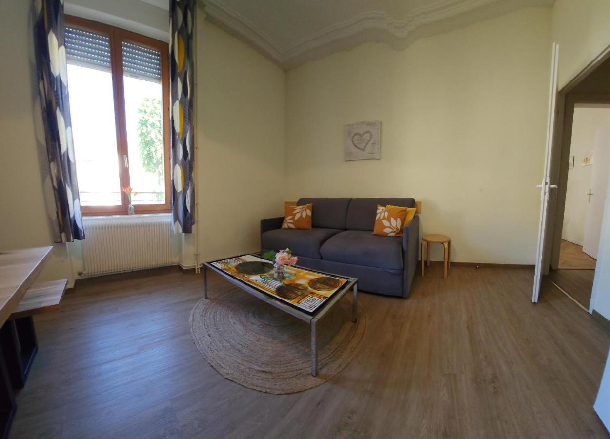 Gite Jonquille, 2 A 8 Personnes Avec Salle De Jeux Et Spa Dans La Residence ヴォントロン エクステリア 写真